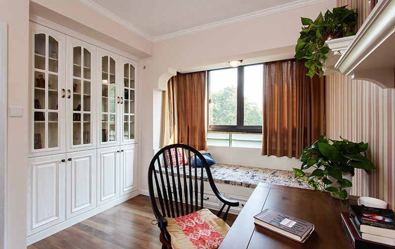 南京96㎡歐式風(fēng)格裝修，彌漫著浪漫典雅的氛圍!