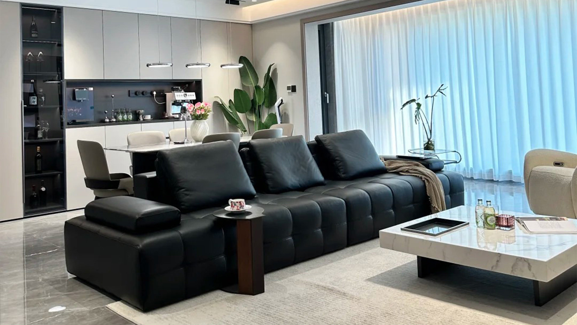 142平橫廳簡約風設(shè)計，空間通透與功能美學(xué)交融