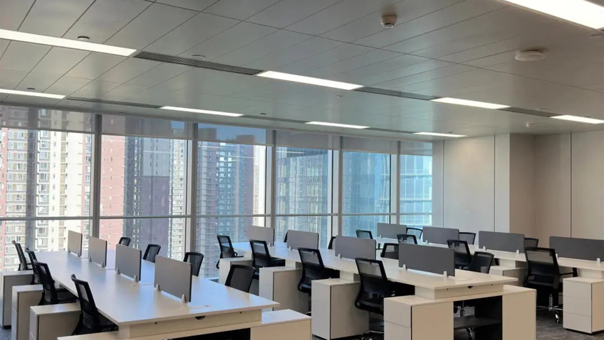 夢(mèng)想辦公室照進(jìn)現(xiàn)實(shí)，3000平簡(jiǎn)約辦公室裝修